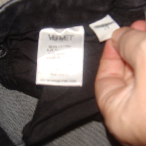 Flying Monkey Vervet Black Distressed 11" Rise Remi Mom Jeans 26 - Picture 7 of 10